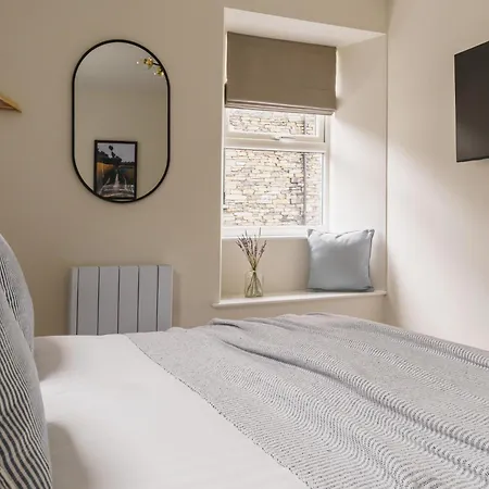 Robins Nest, The Old Bank House * Ambleside