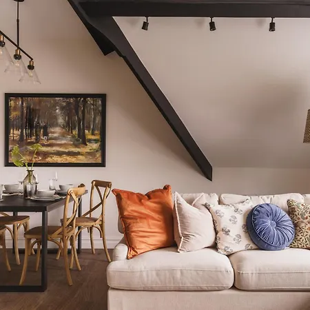 Robins Nest, The Old Bank House Apartamento